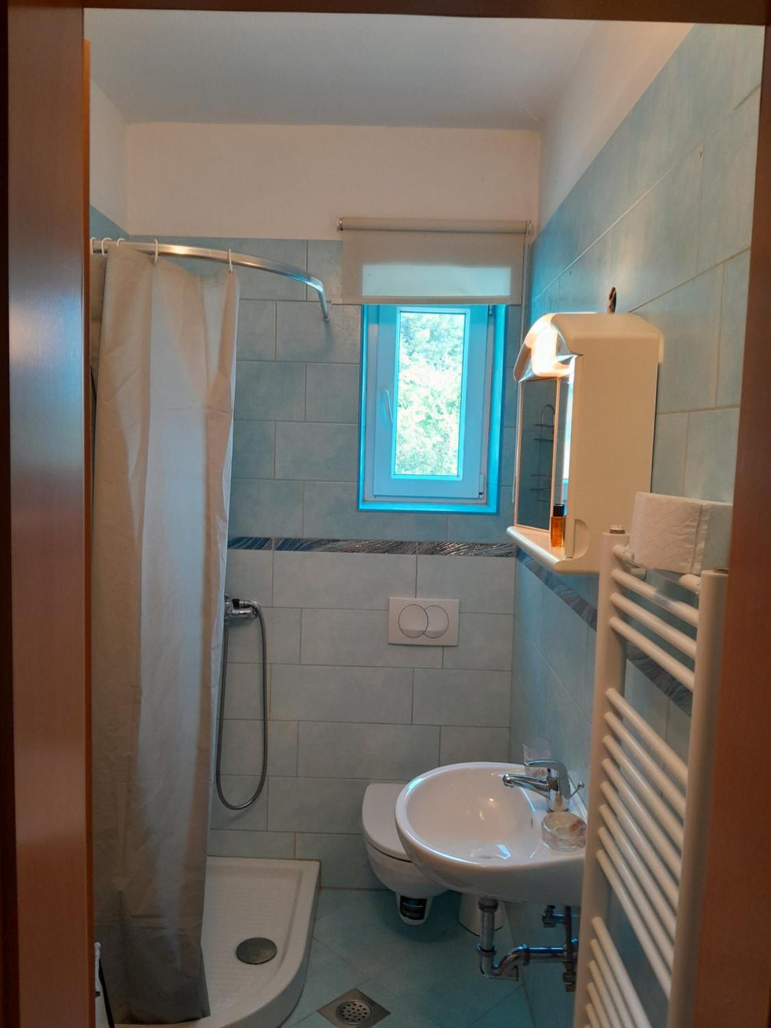 Apartmaji 스트루냔 외부 사진