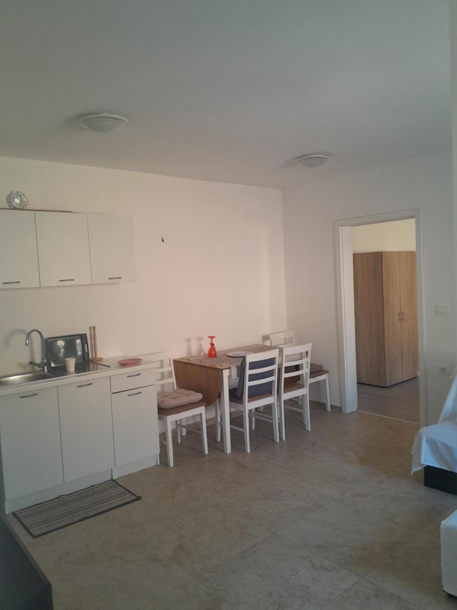 Apartmaji 스트루냔 외부 사진
